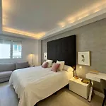 Deluxe Canteras Center